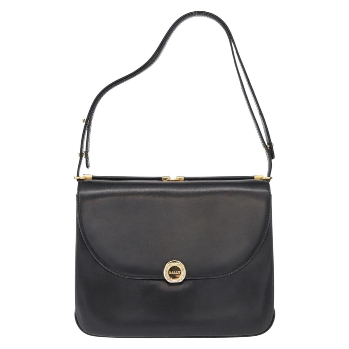 Bally Vintage Shoulder Bag Leather