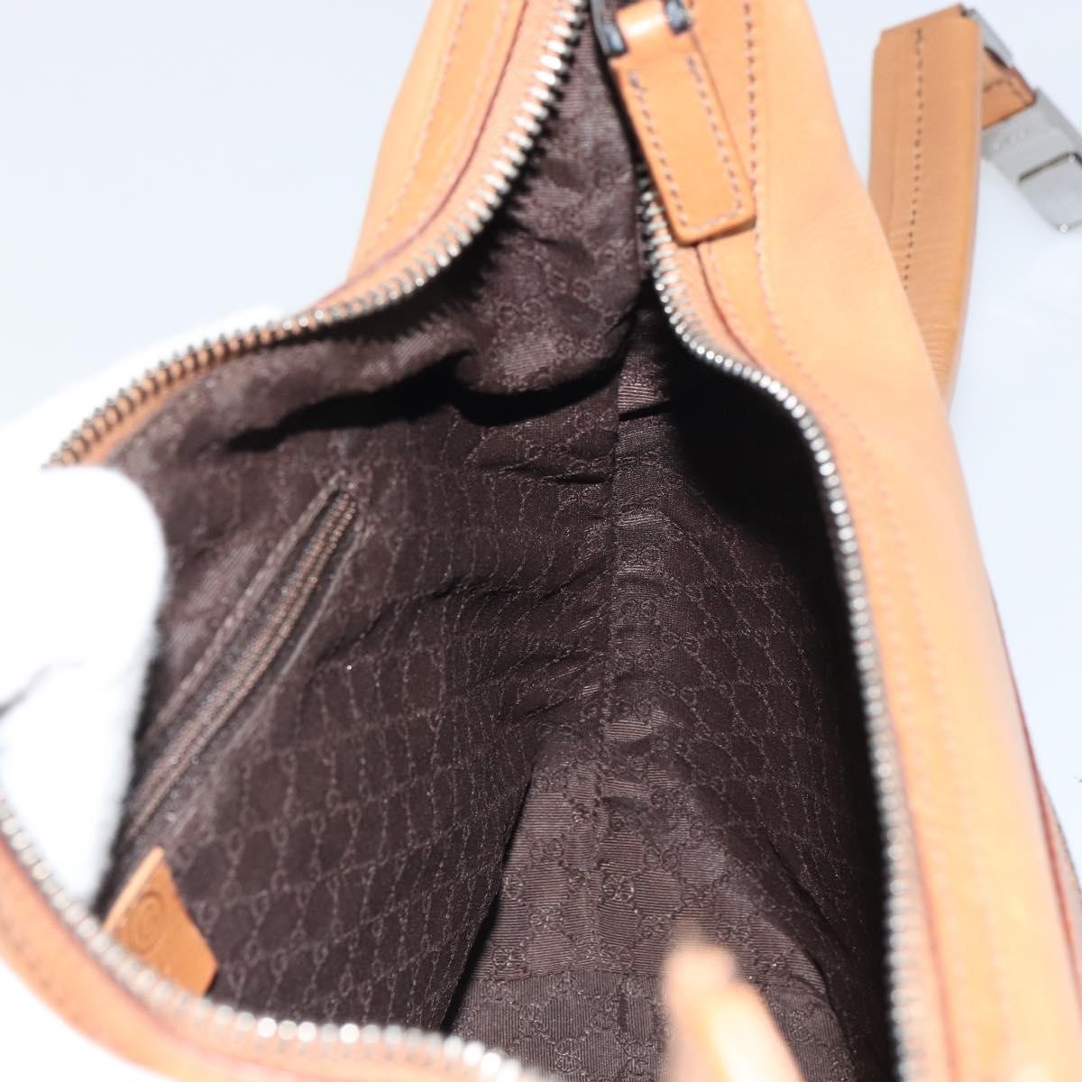 Gucci Vintage Handbag Leather