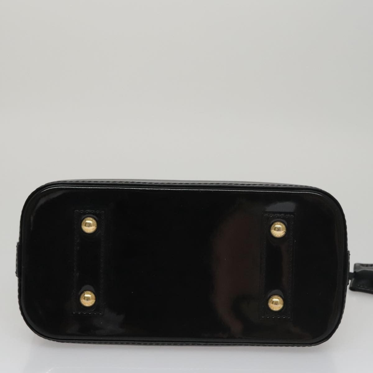 Louis Vuitton Alma Handbag Monogram Vernis