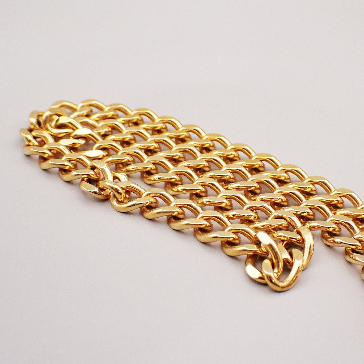 Chanel Vintage Turnlock Reissue Chain Necklace Metal