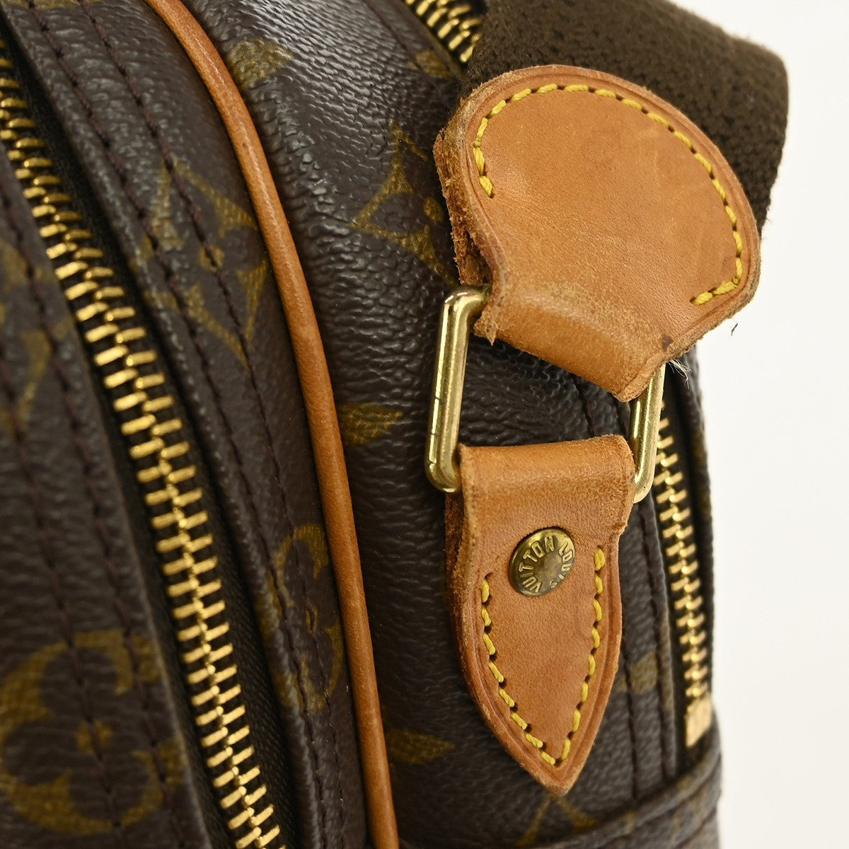 Louis Vuitton Reporter Bag Monogram Canvas