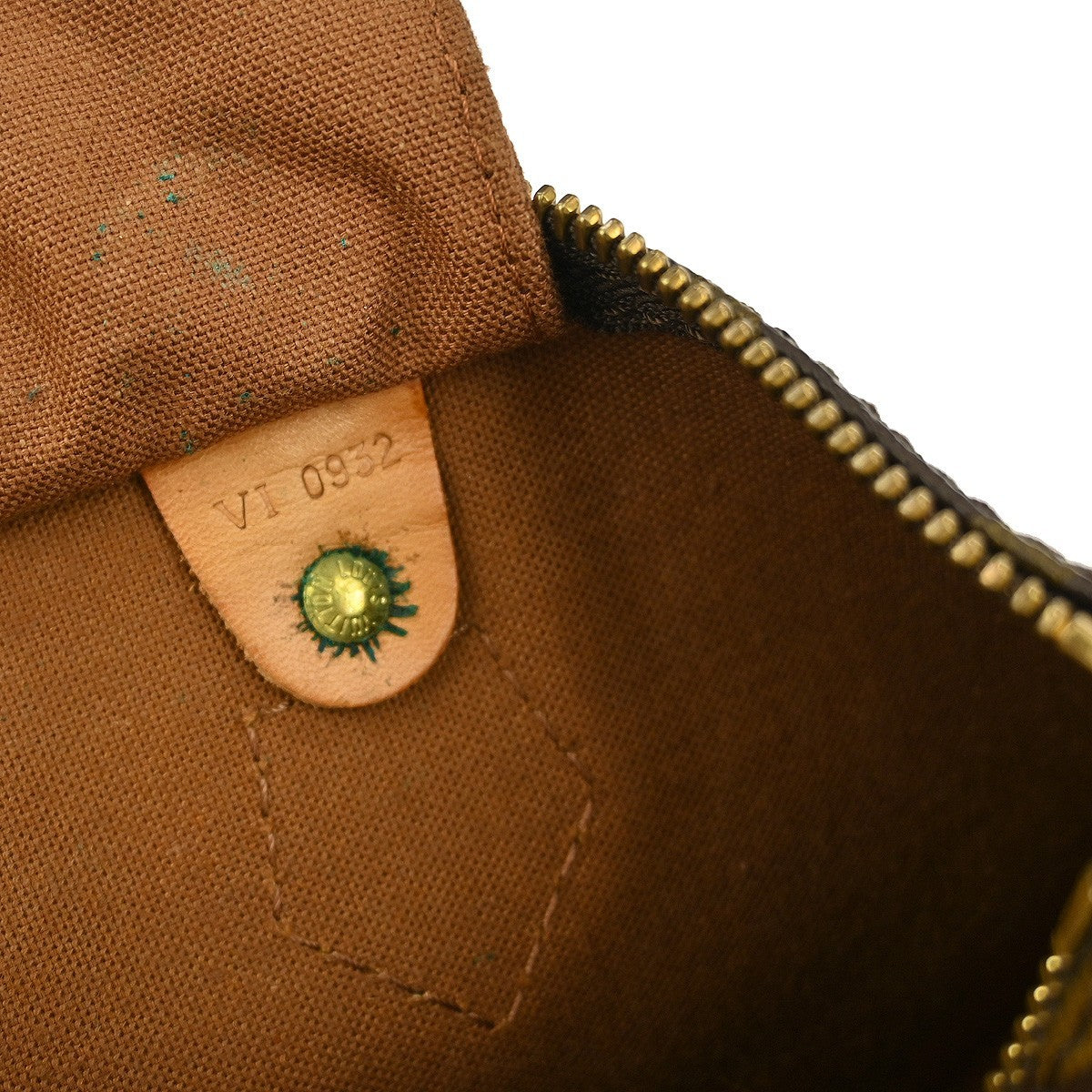 Louis Vuitton Speedy Handbag Monogram Canvas