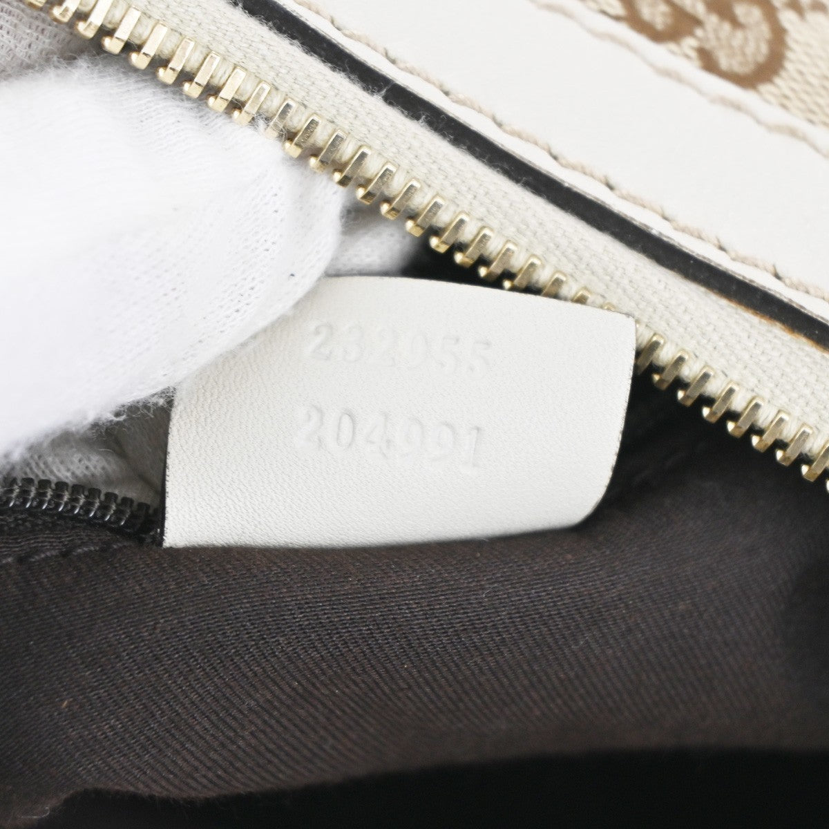 Gucci Sukey Shoulder Bag GG Canvas