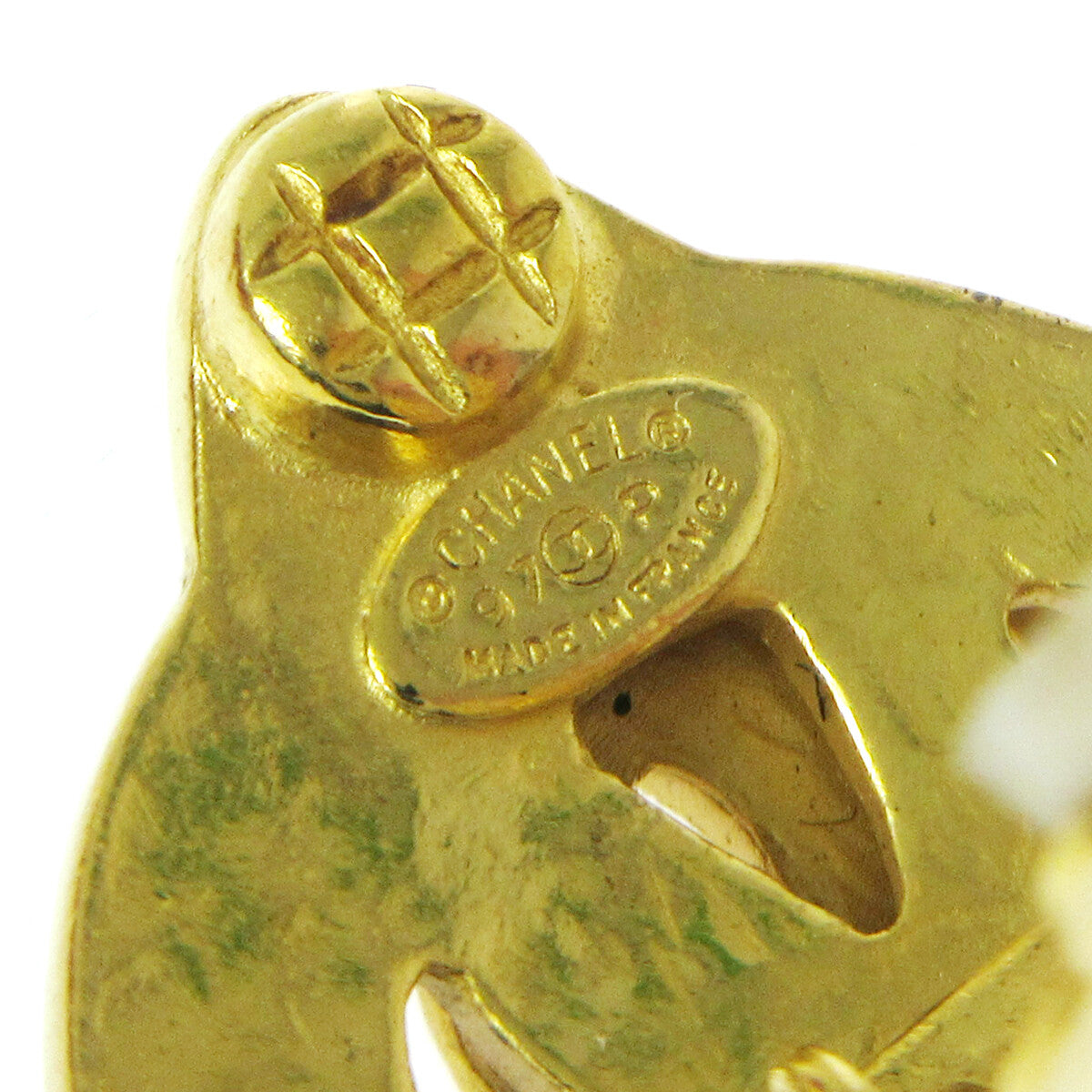 Chanel Vintage CC Heart Clip-On Earrings Metal