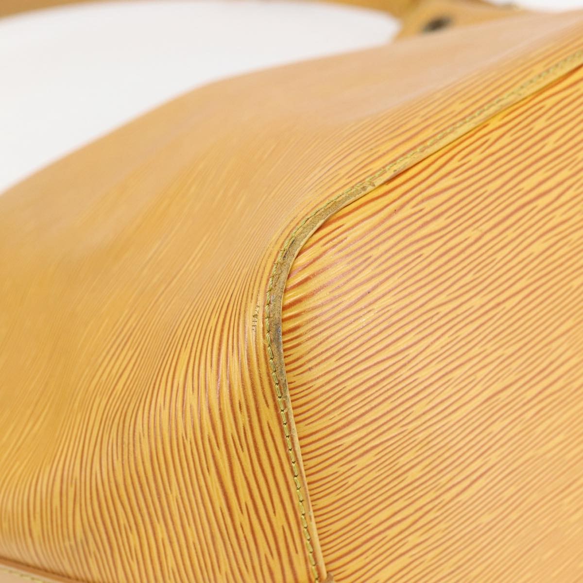 Louis Vuitton Petit Noe Handbag Epi Leather