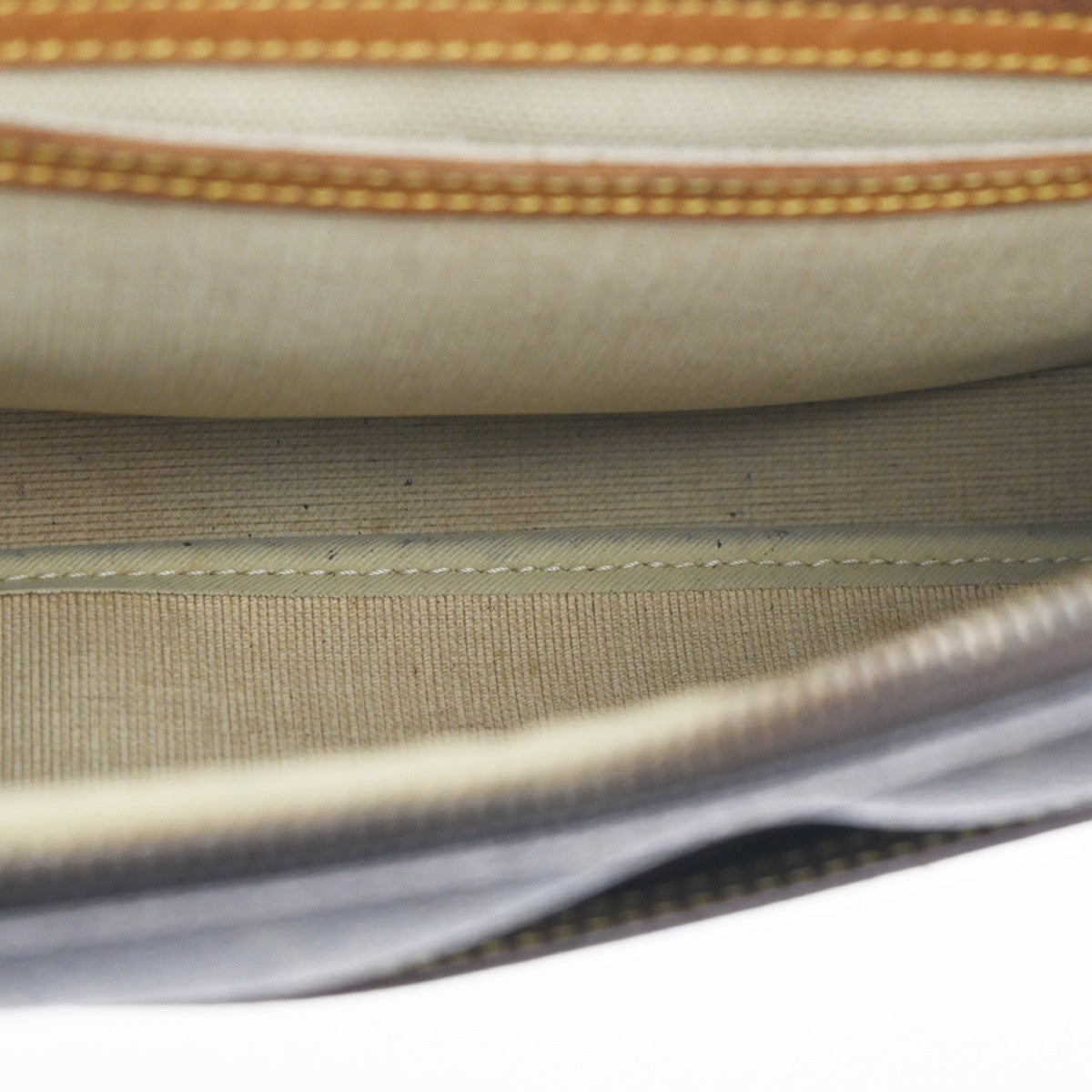 Louis Vuitton Reporter Bag Monogram Canvas