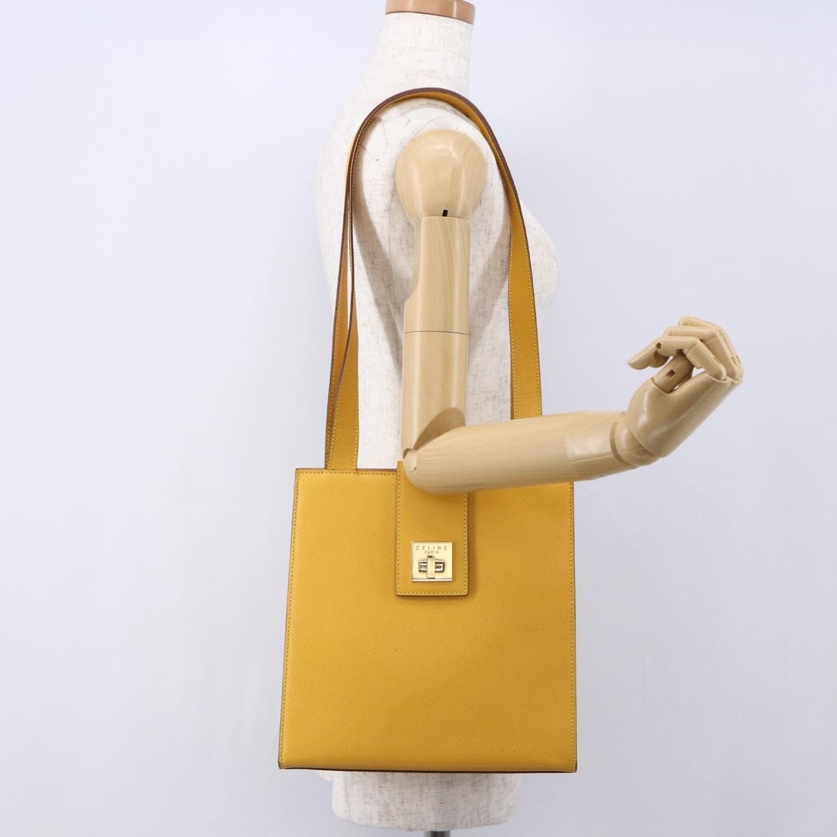 Celine Vintage Shoulder Bag Leather