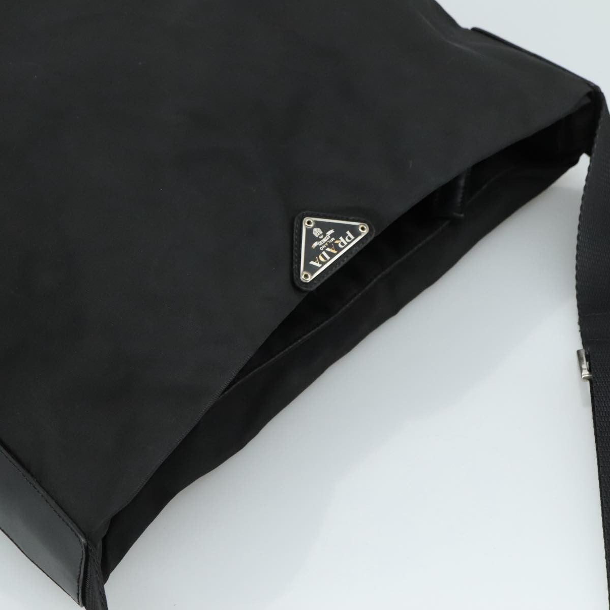 Prada Flat Messenger Bag Tessuto