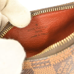 Louis Vuitton Papillon Pochette Damier