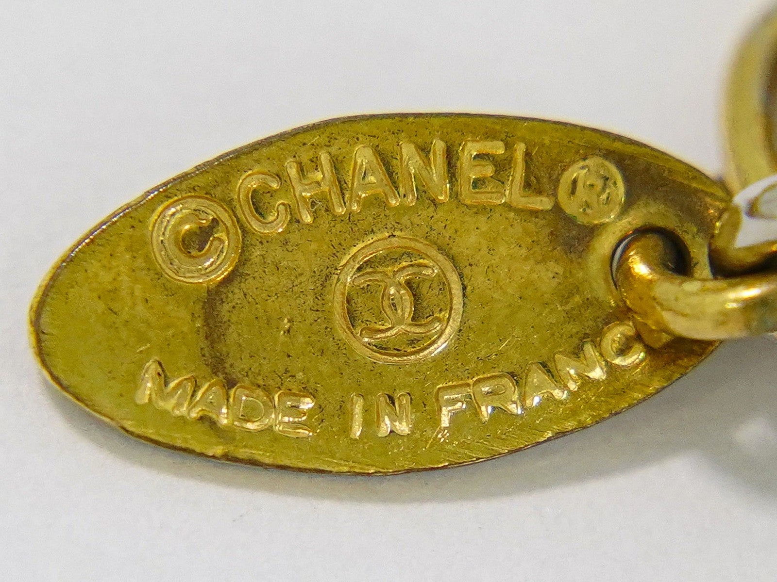 Chanel Vintage Medallion Necklace Metal