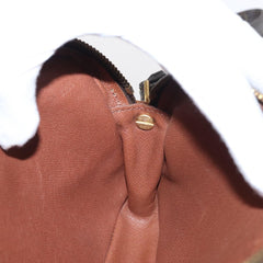 Louis Vuitton Marly Dragonne Clutch Monogram Canvas