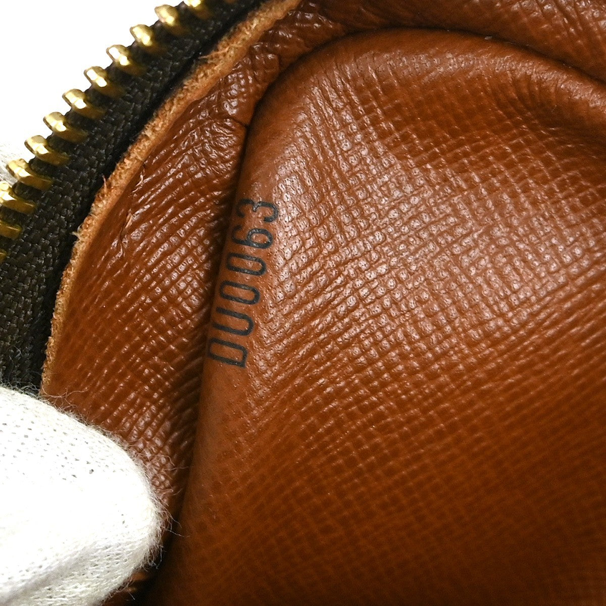 Louis Vuitton Pochette Marly Bandouliere Bag Monogram Canvas