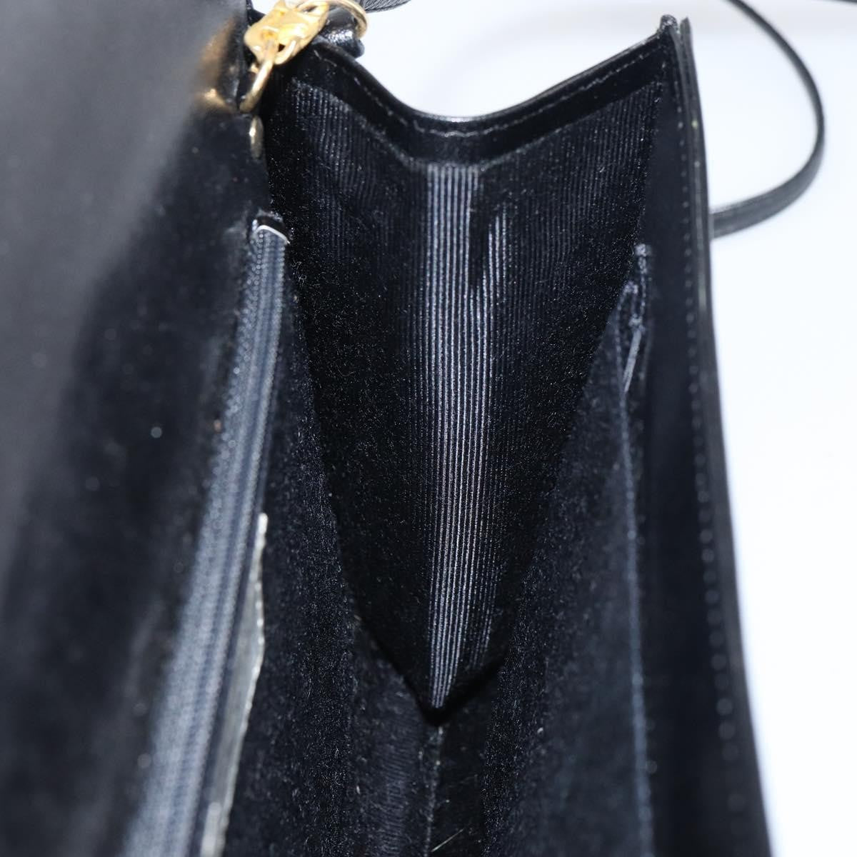 Givenchy Vintage 4G shoulder bag Leather