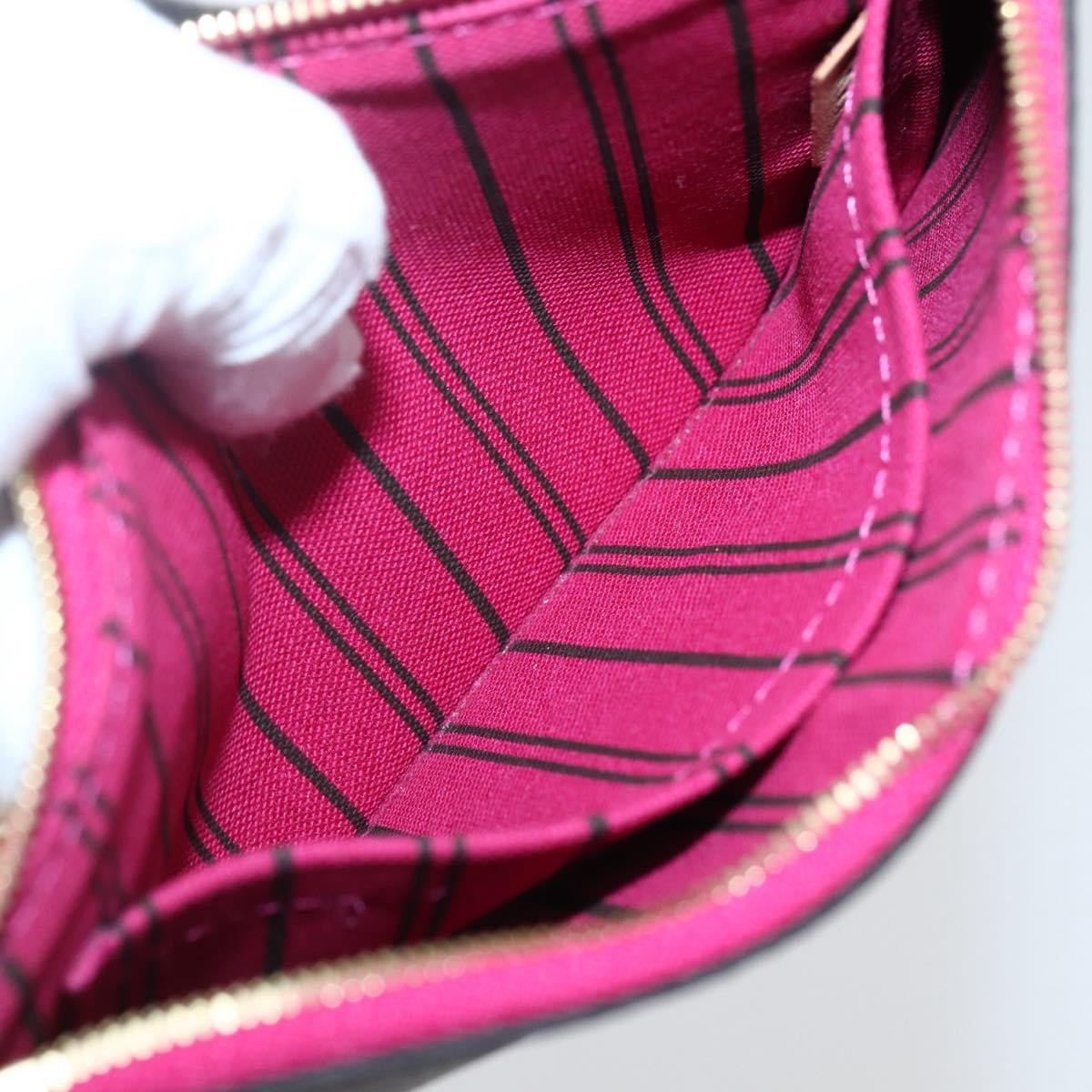 Louis Vuitton Neverfull Pochette Monogram Canvas