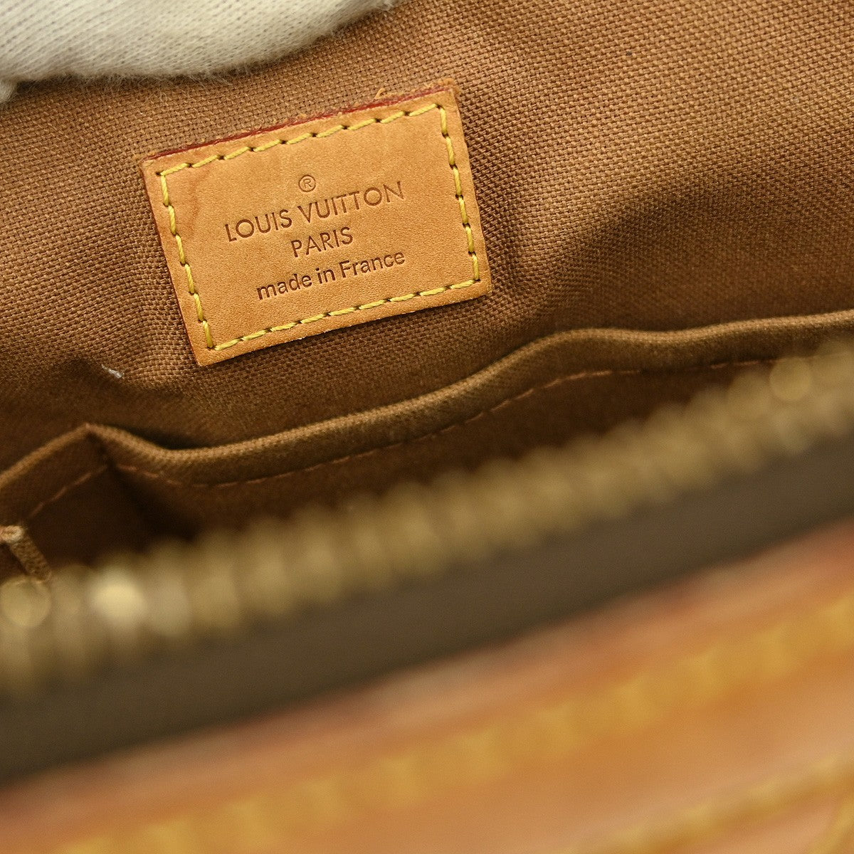 Louis Vuitton Tivoli Handbag Monogram Canvas