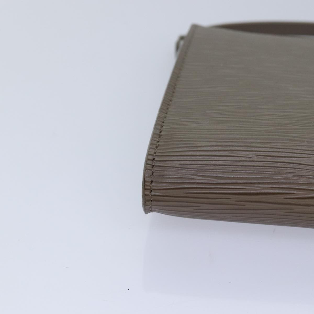 Louis Vuitton Pochette Accessoires Epi Leather