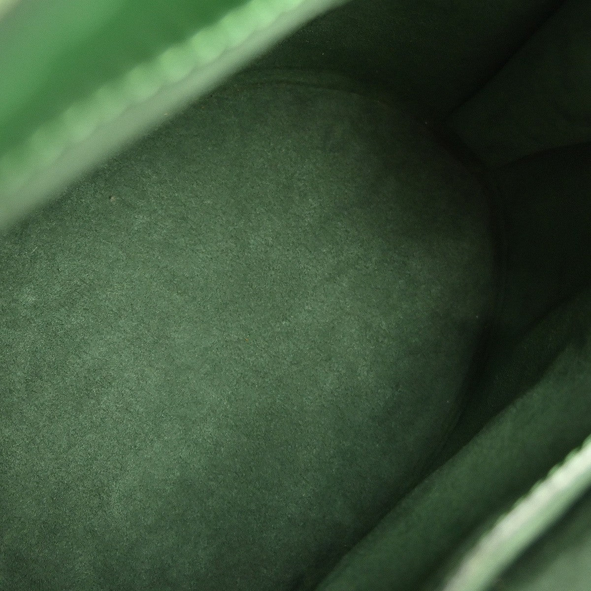 Louis Vuitton Cluny Shoulder Bag Epi Leather