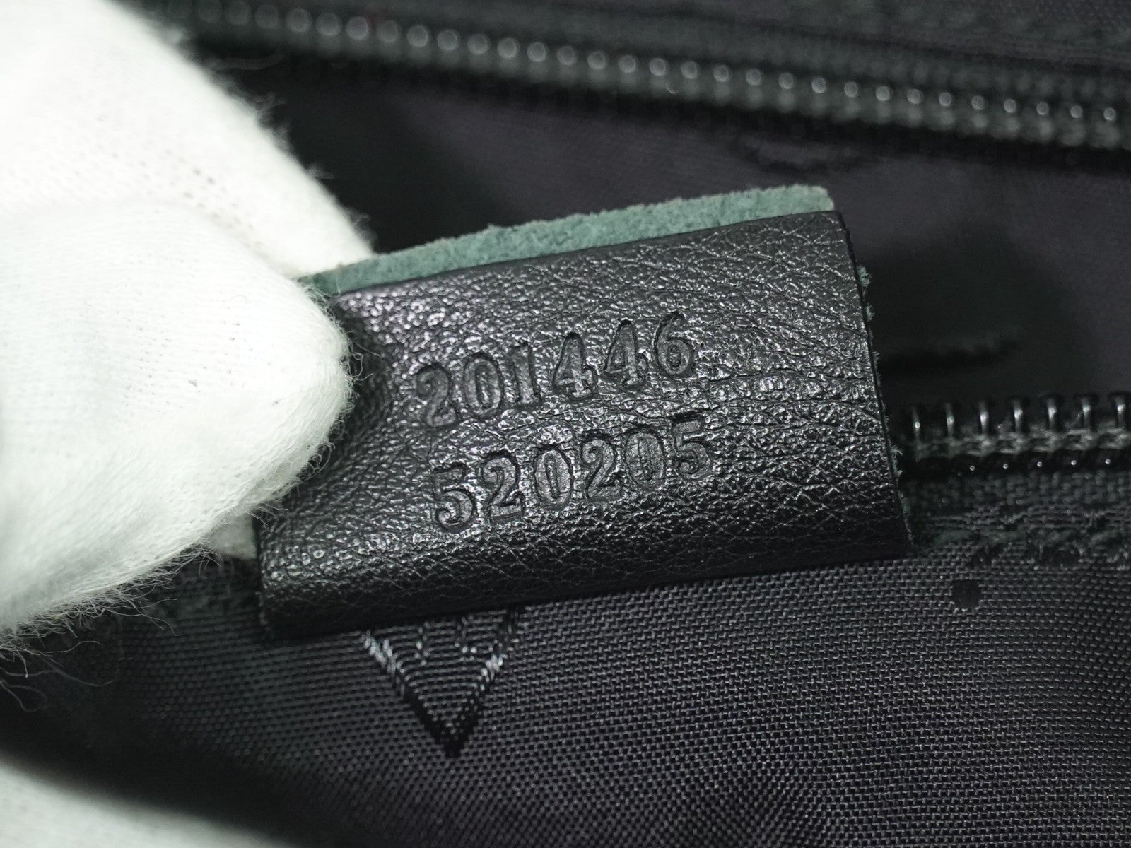 Gucci Crossbody Bag Guccissima Leather