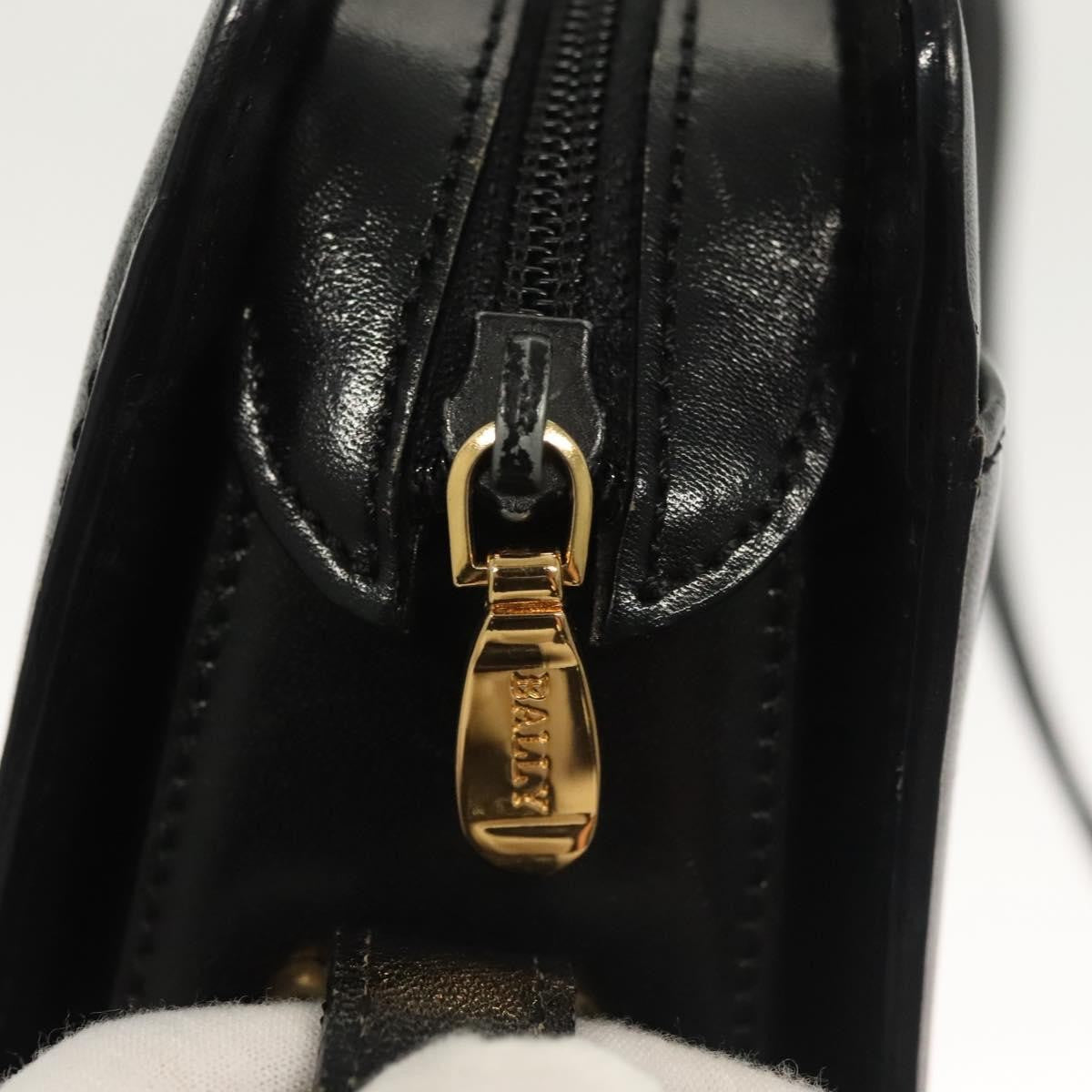 Bally Vintage Shoulder Bag Leather