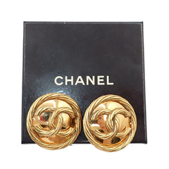 Chanel Vintage Round CC Clip-On Earrings Metal