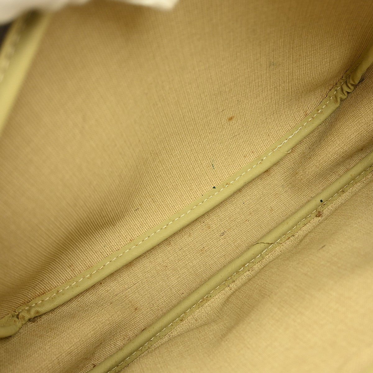 Louis Vuitton Reporter Bag Monogram Canvas