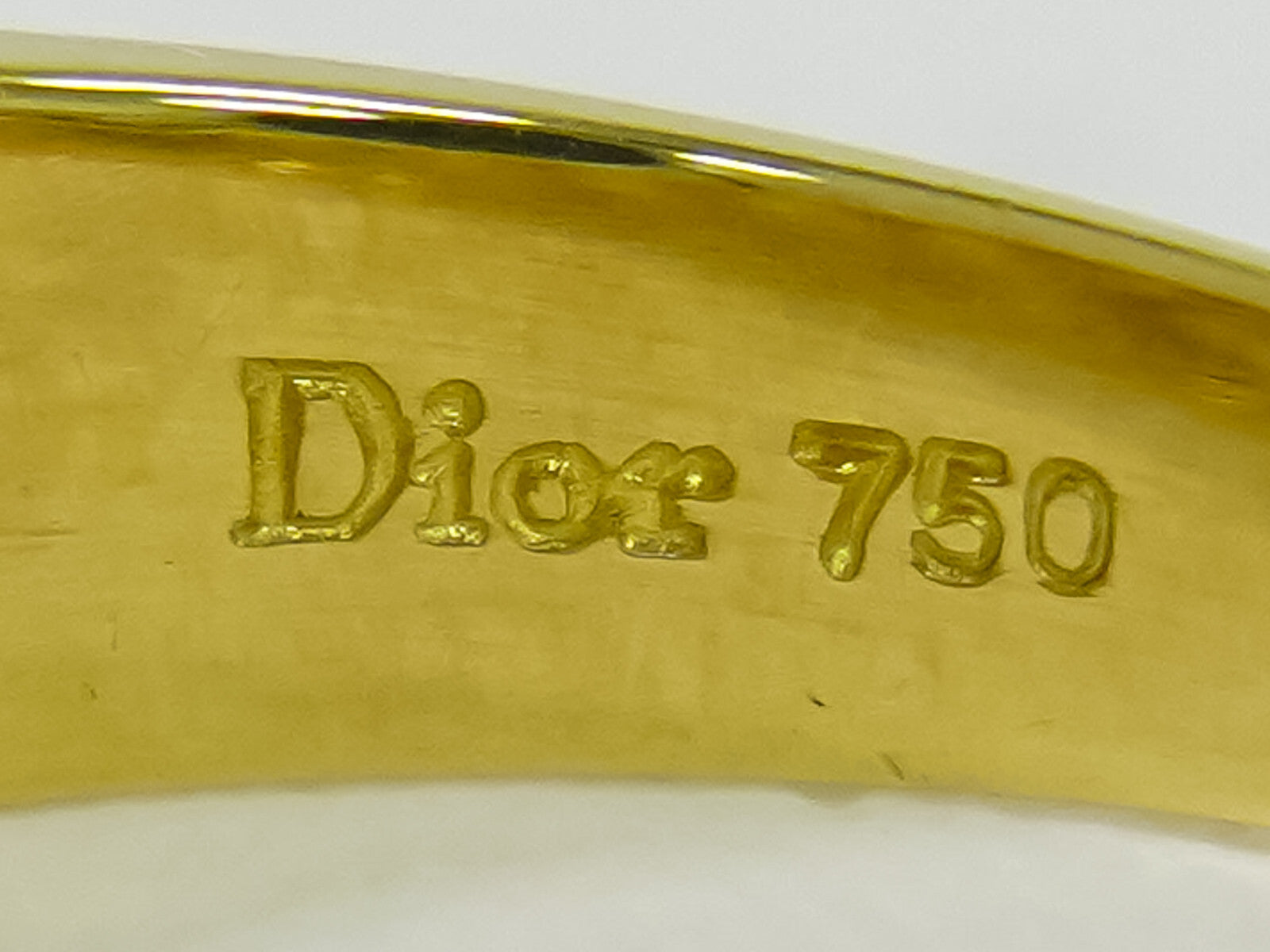 Christian Dior CD ring Yellow Gold and Diamond
