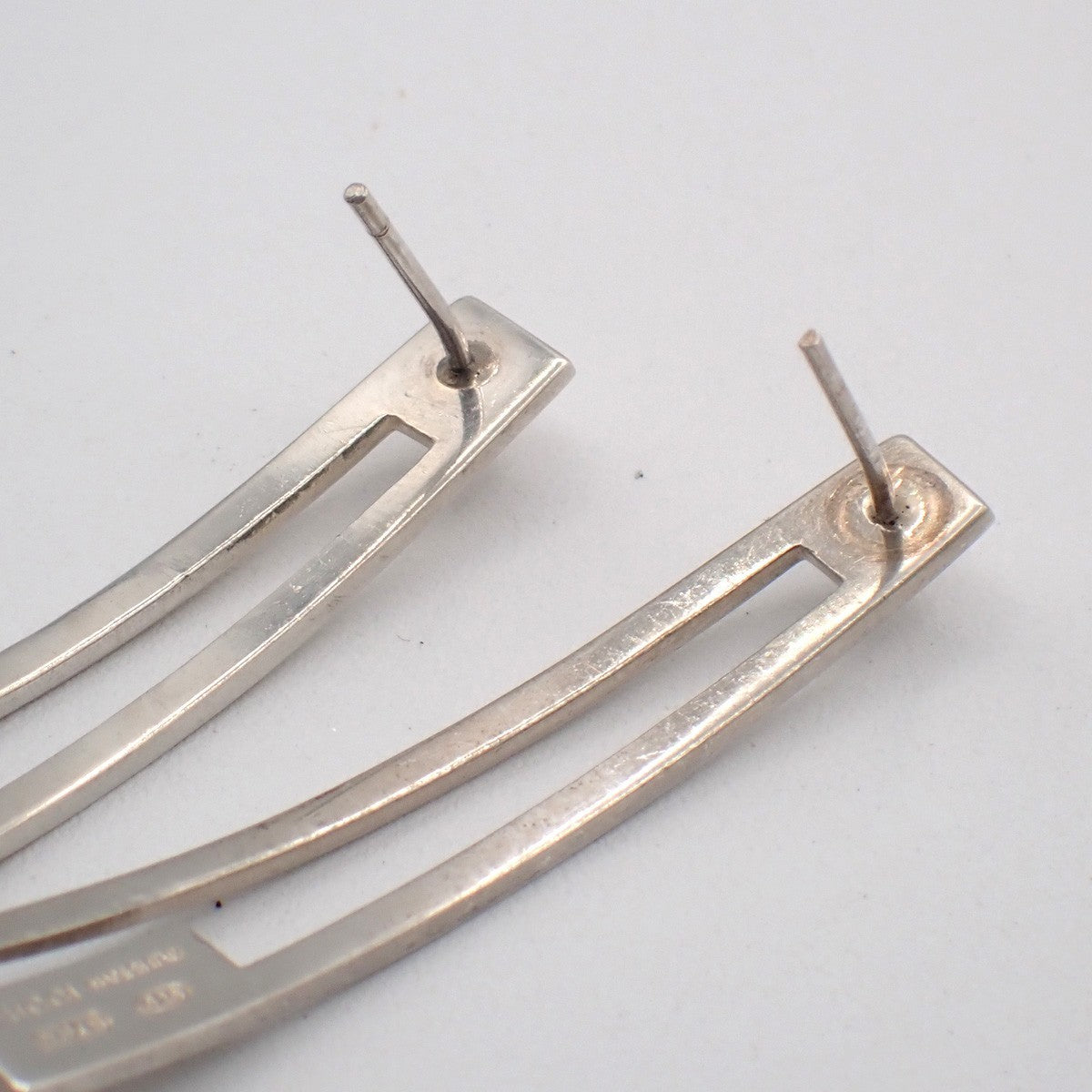 Gucci G Logo Long Studs Earrings Silver 925