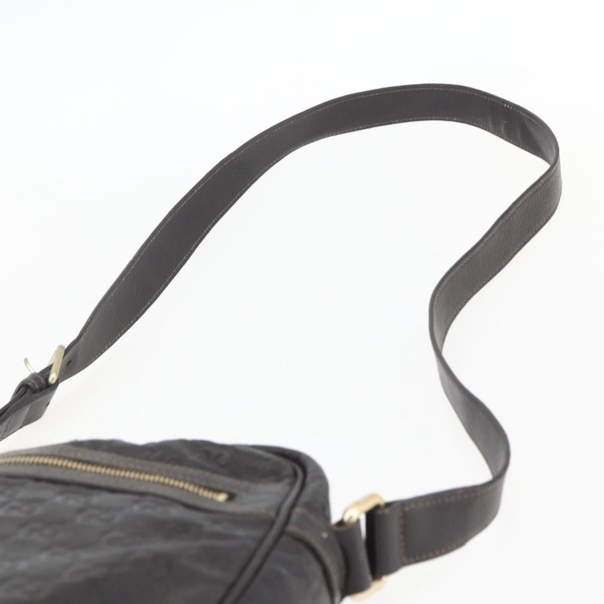 Gucci Front Zip Messenger Guccissima Leather