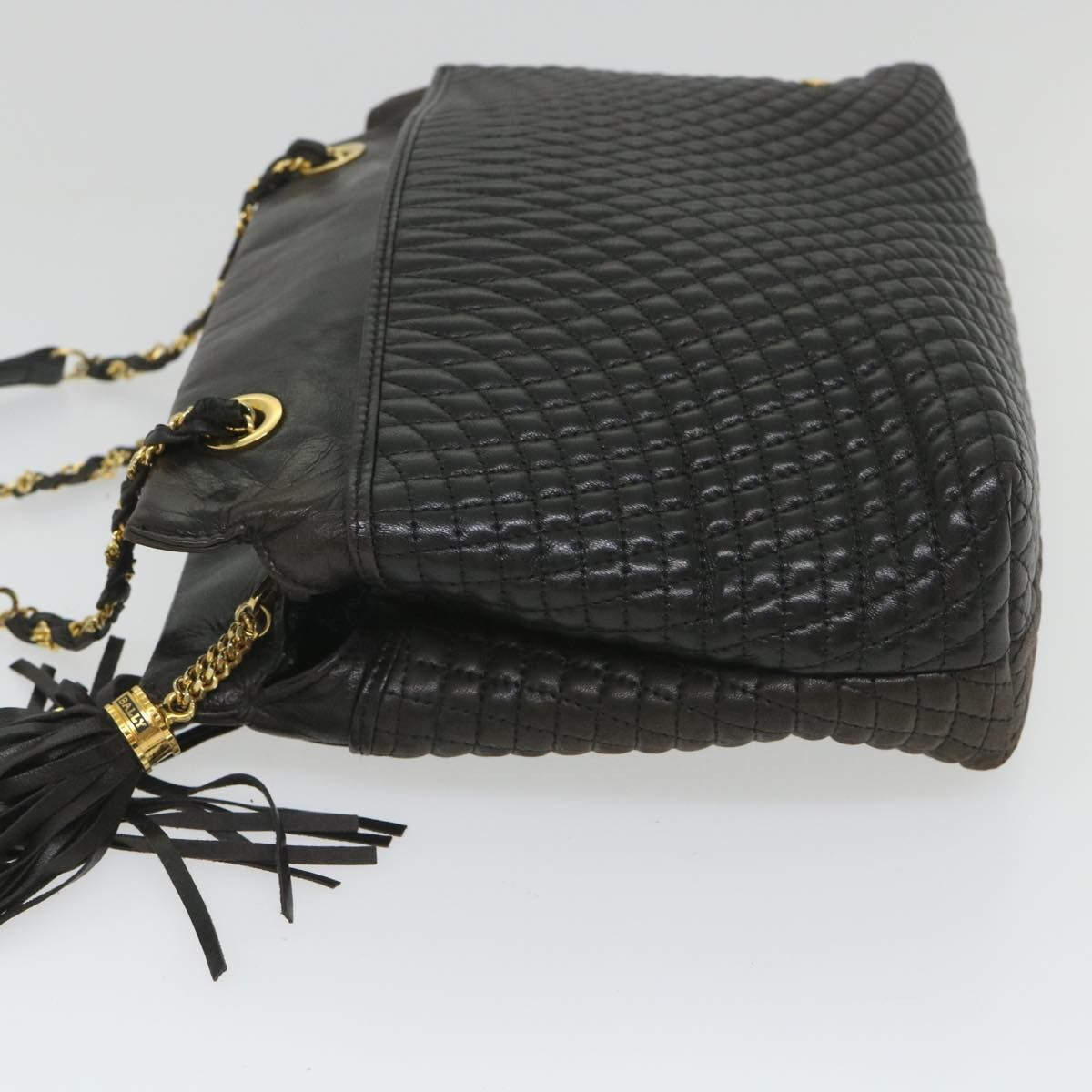 Bally Vintage Shoulder Bag Quilted leather