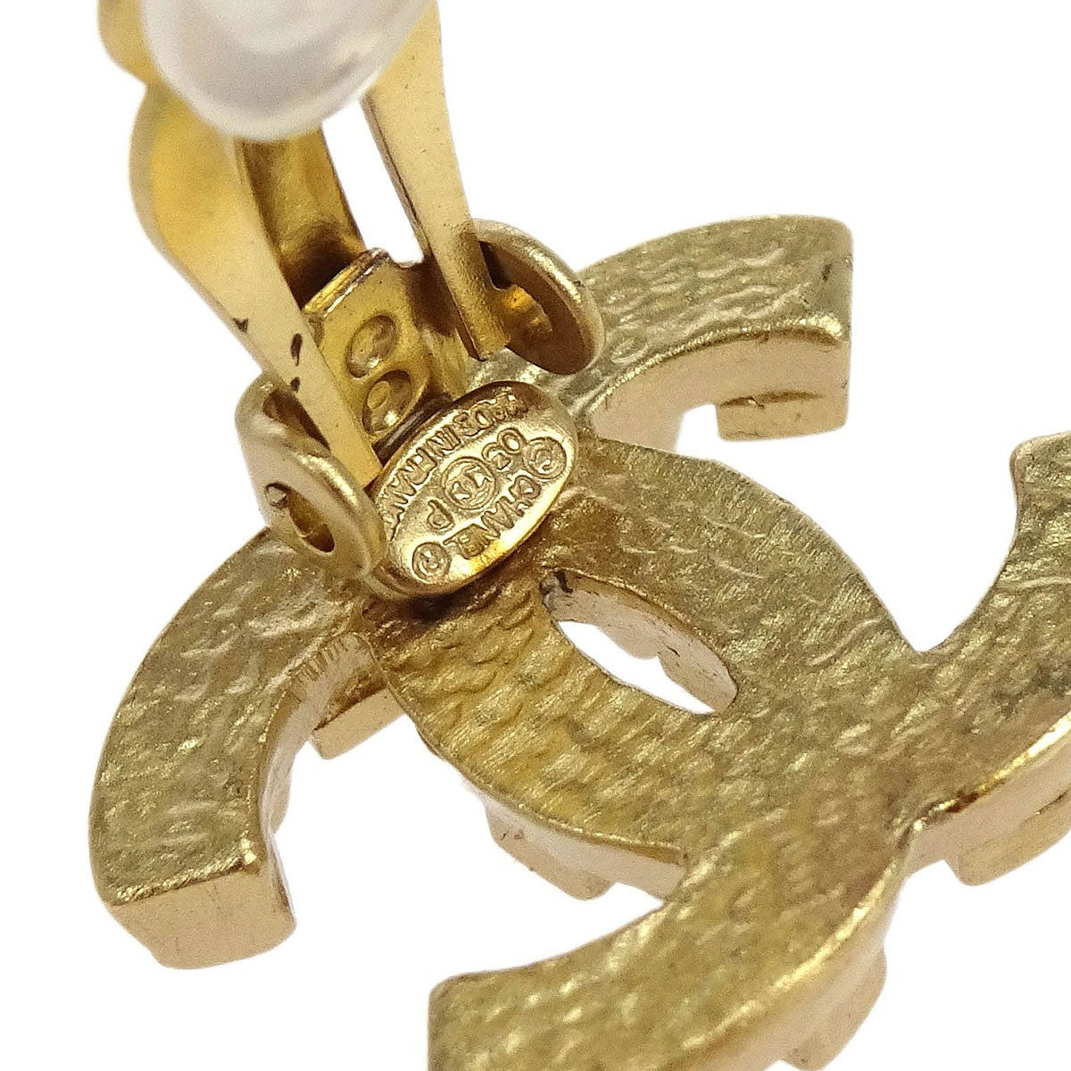 Chanel Vintage CC Clip-On Earrings Metal