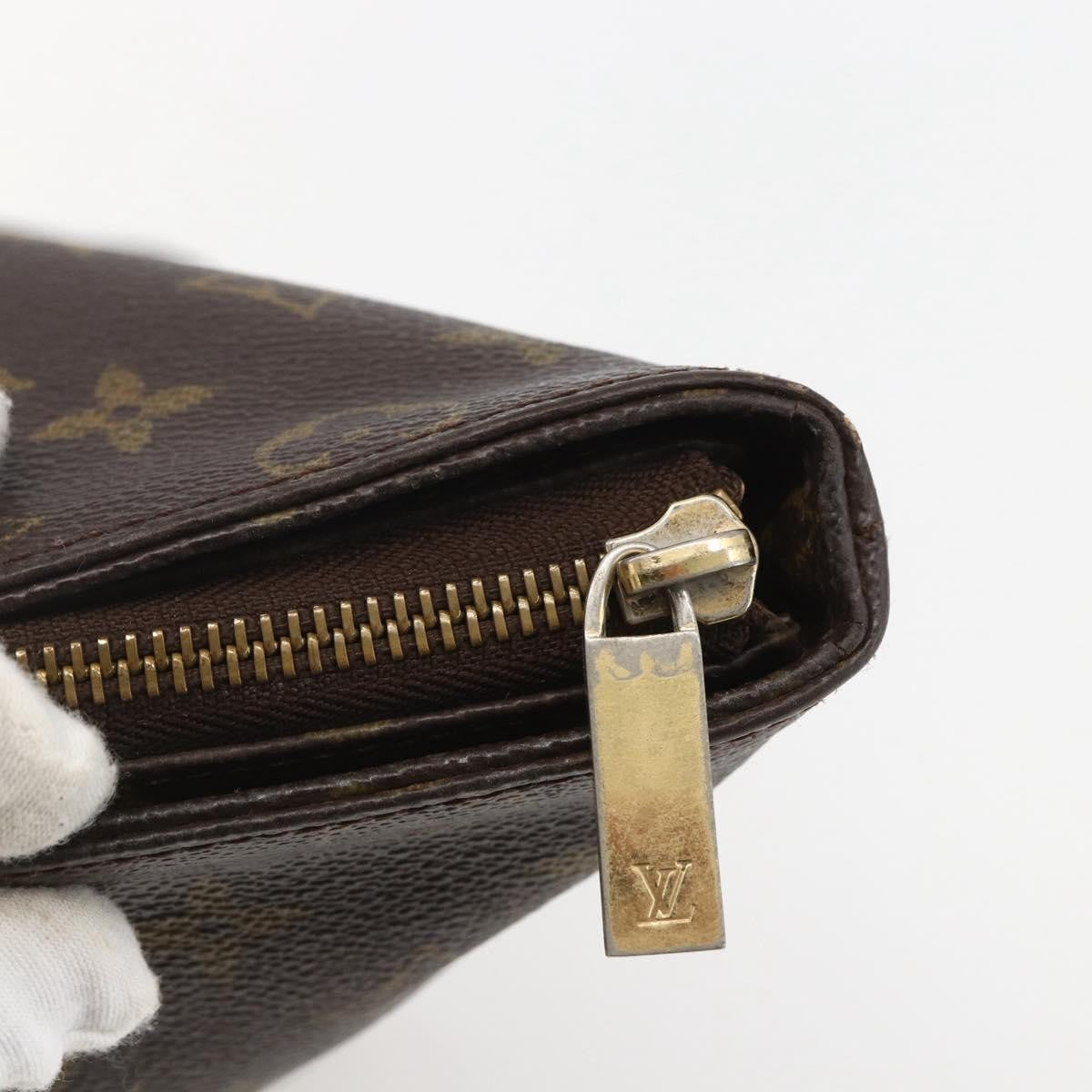 Louis Vuitton Cabas Mezzo Monogram Canvas
