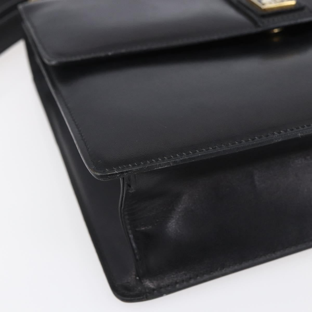 Burberry Vintage Shoulder Bag Leather