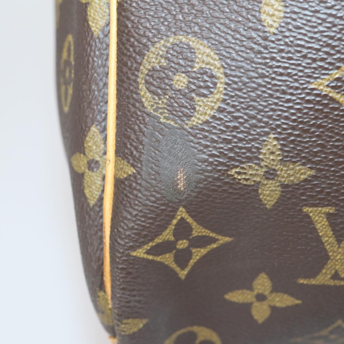 Louis Vuitton Keepall Bag Monogram Canvas