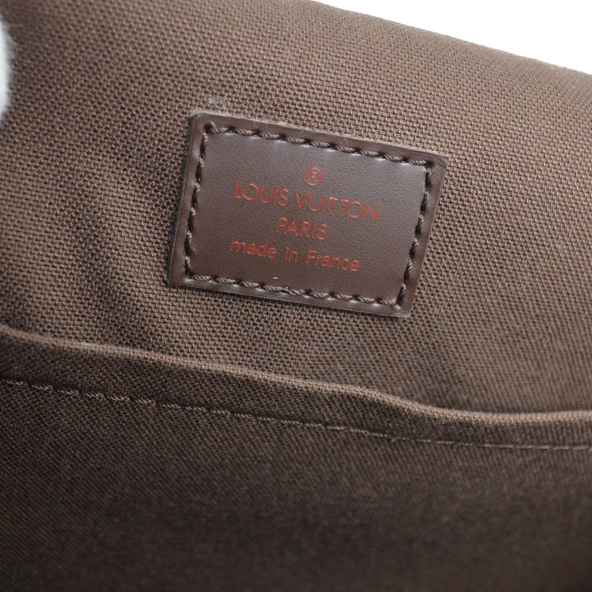 Louis Vuitton Reporter Melville Bag Damier