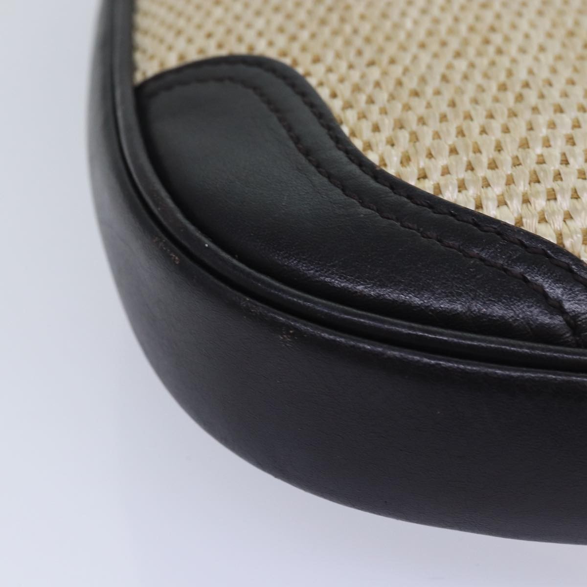 Burberry Vintage Shoulder Bag Leather