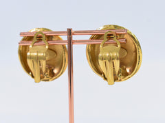 Chanel Vintage Round CC Clip-On Earring Metal