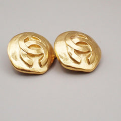Chanel Vintage CC Round Clip-On Earrings Metal