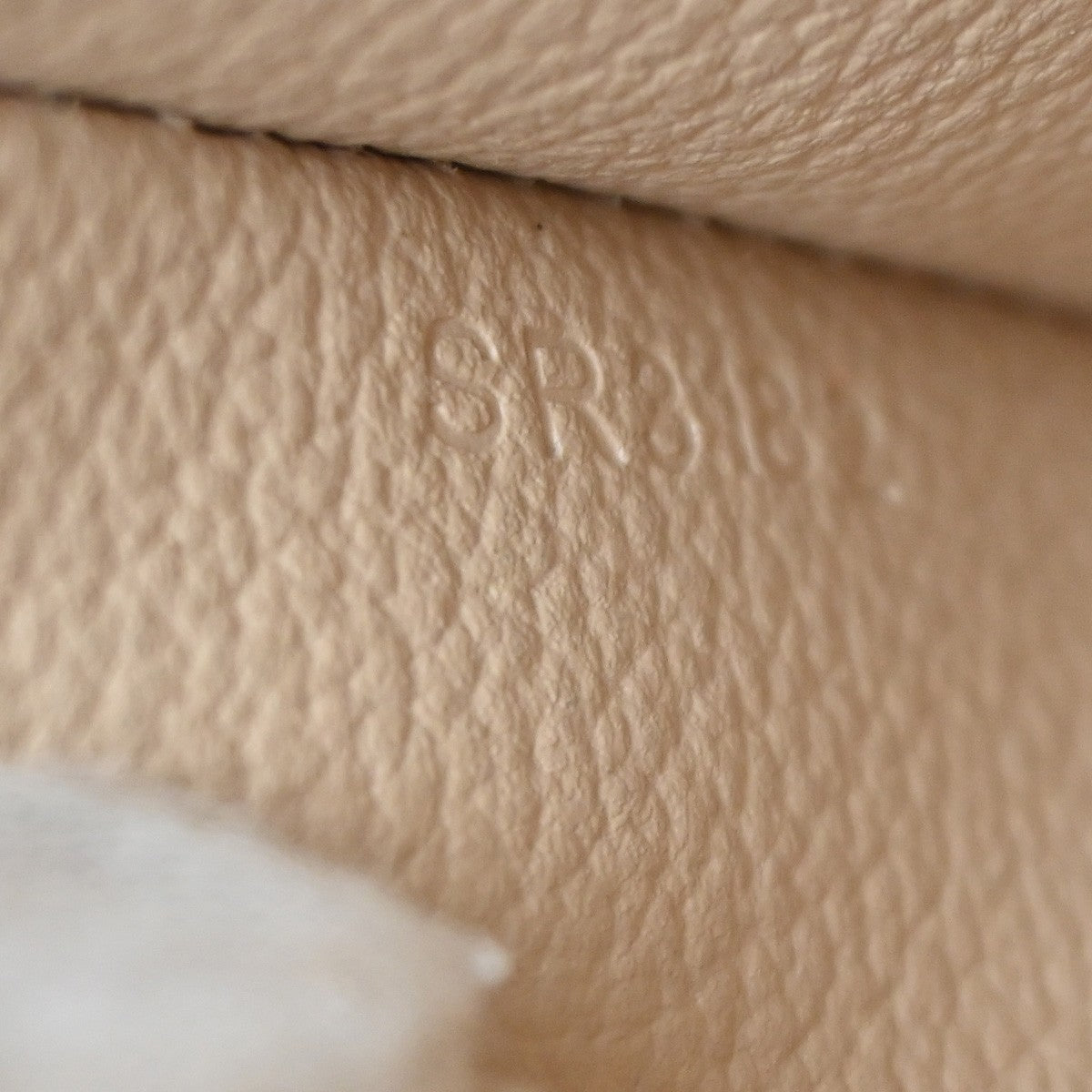 Louis Vuitton Cosmetic Pouch Damier