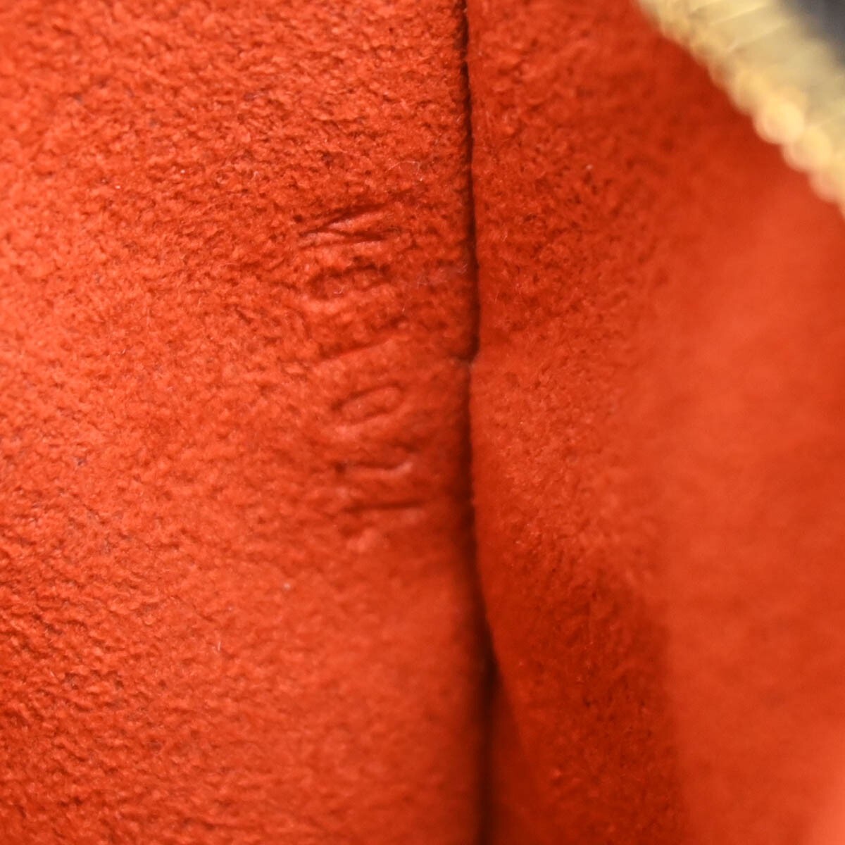 Louis Vuitton Aubagne Bag Damier