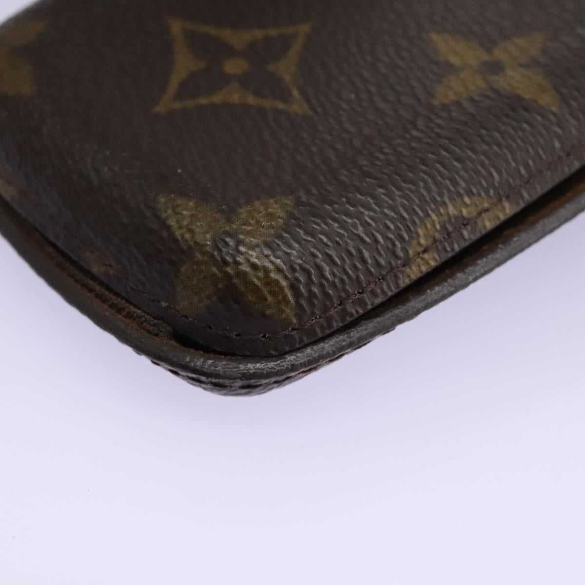 Louis Vuitton Étui Téléphone Monogram Canvas
