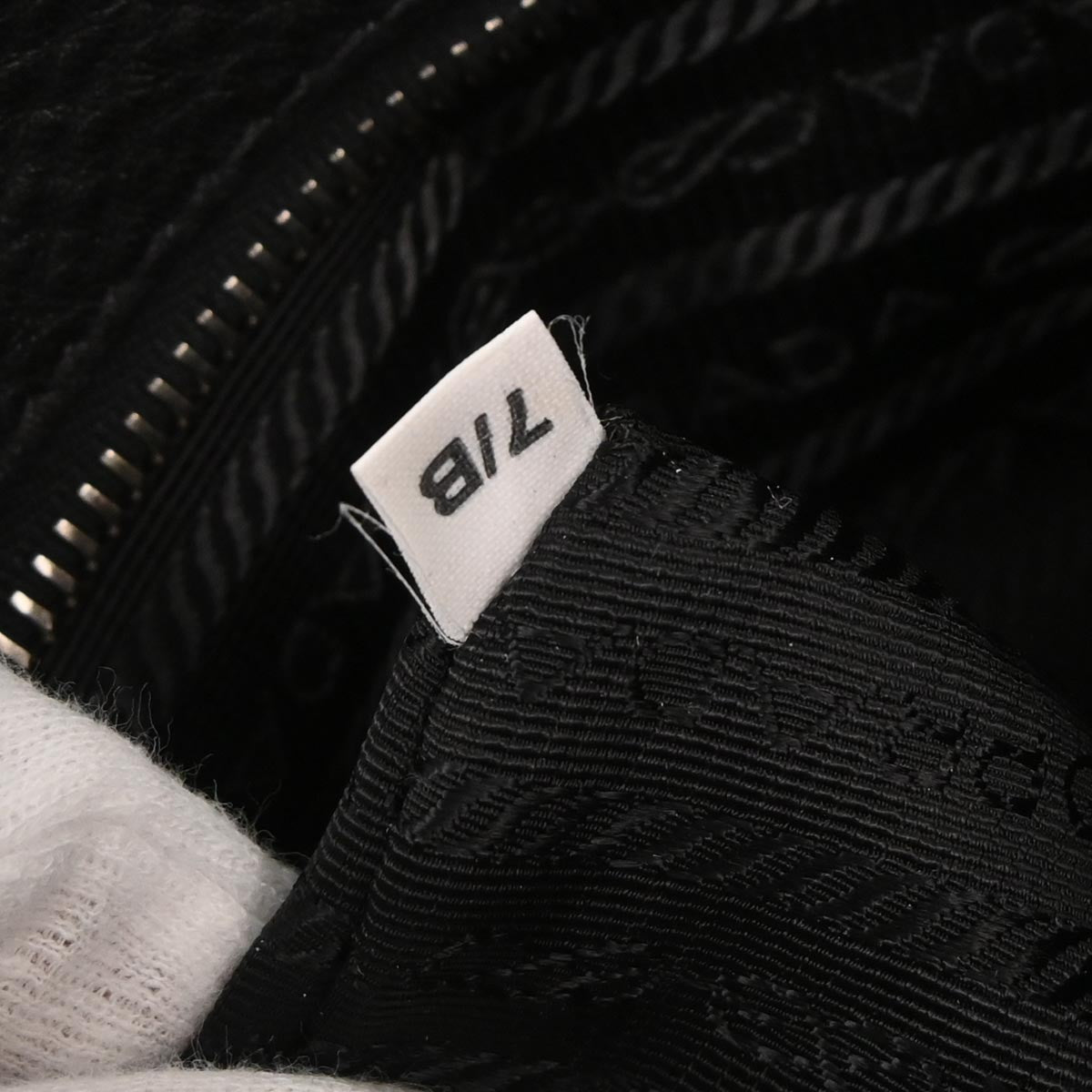 Prada Flat Zip Crossbody Bag Vitello Daino