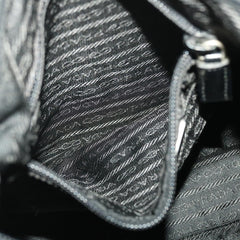 Prada Vintage Shoulder Bag Tessuto