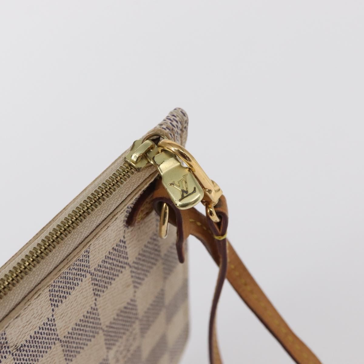 Louis Vuitton Neverfull Pochette Damier