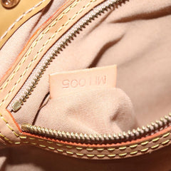 Louis Vuitton Reade Handbag Monogram Vernis