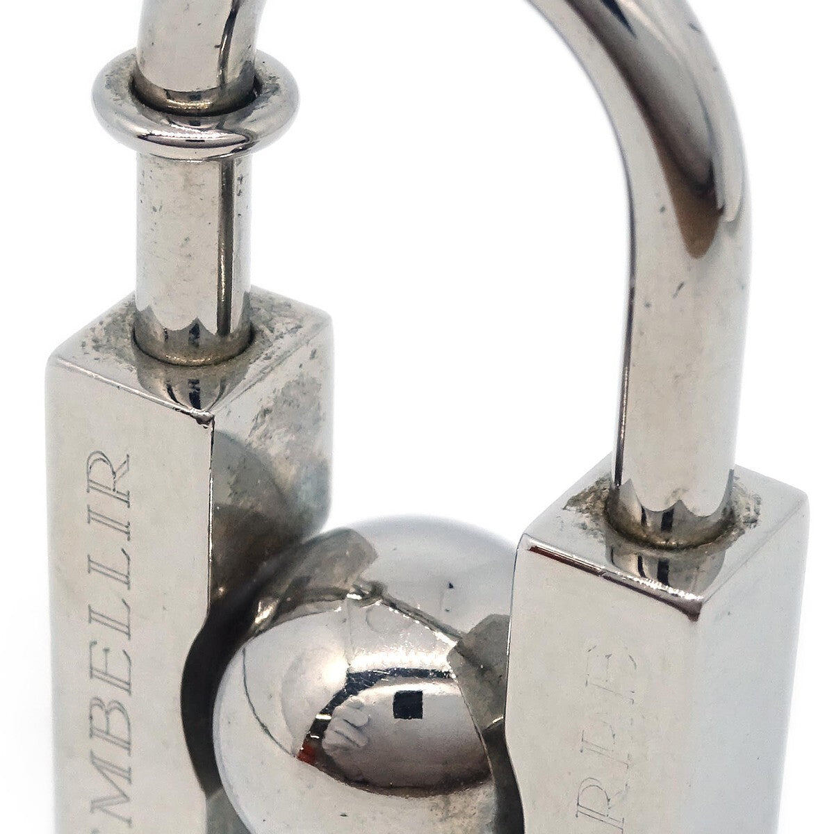 Hermes LHomme Peut Embellir La Terre Cadena Lock Charm Metal