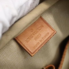 Louis Vuitton Deauville Handbag Monogram Canvas