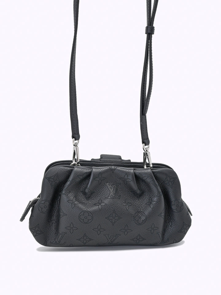 Louis Vuitton Scala Mini Pouch Bag in 2023  Mini pouches, Pouch bag,  Everyday essentials products