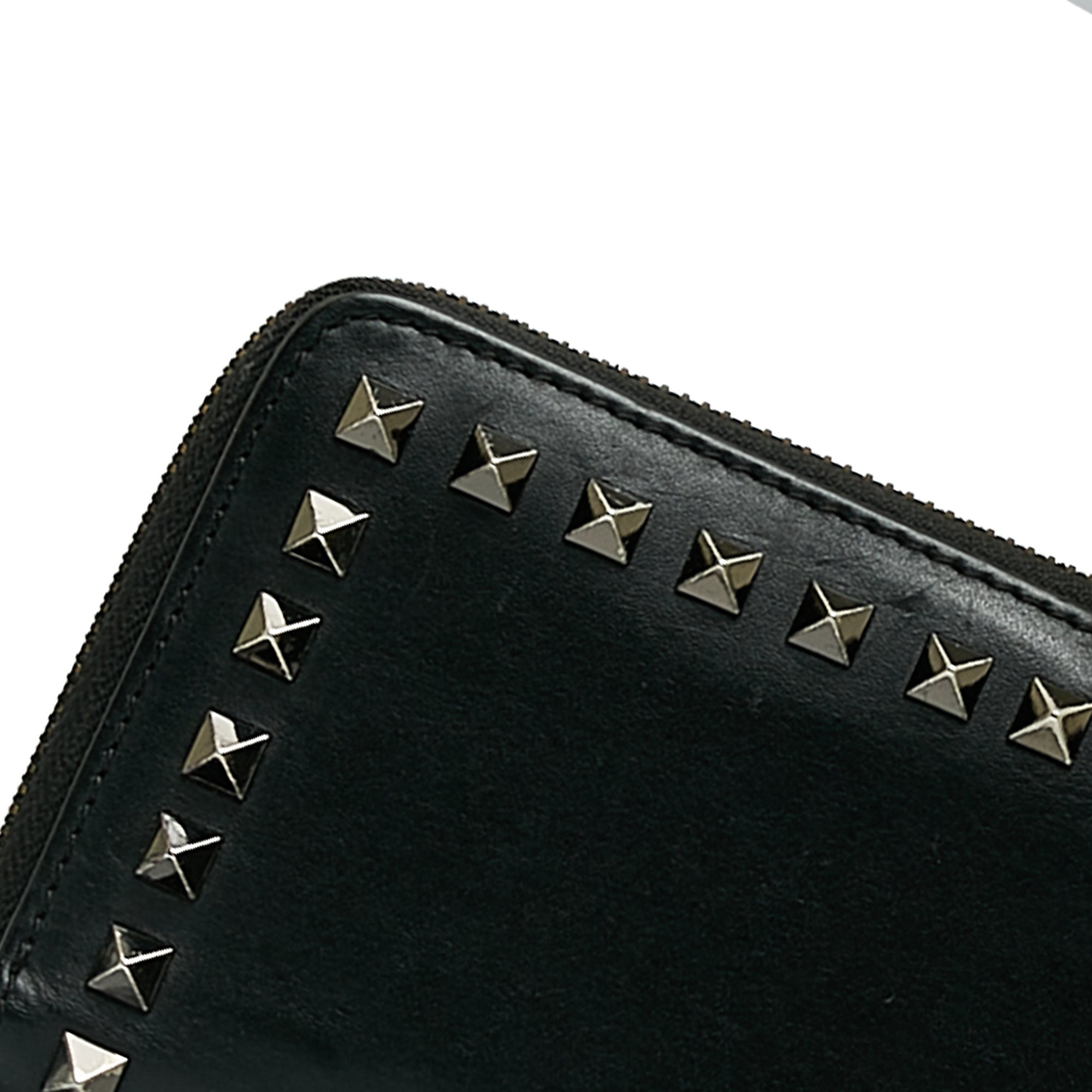 Rockstud Zip Around Leather Long Wallet_9