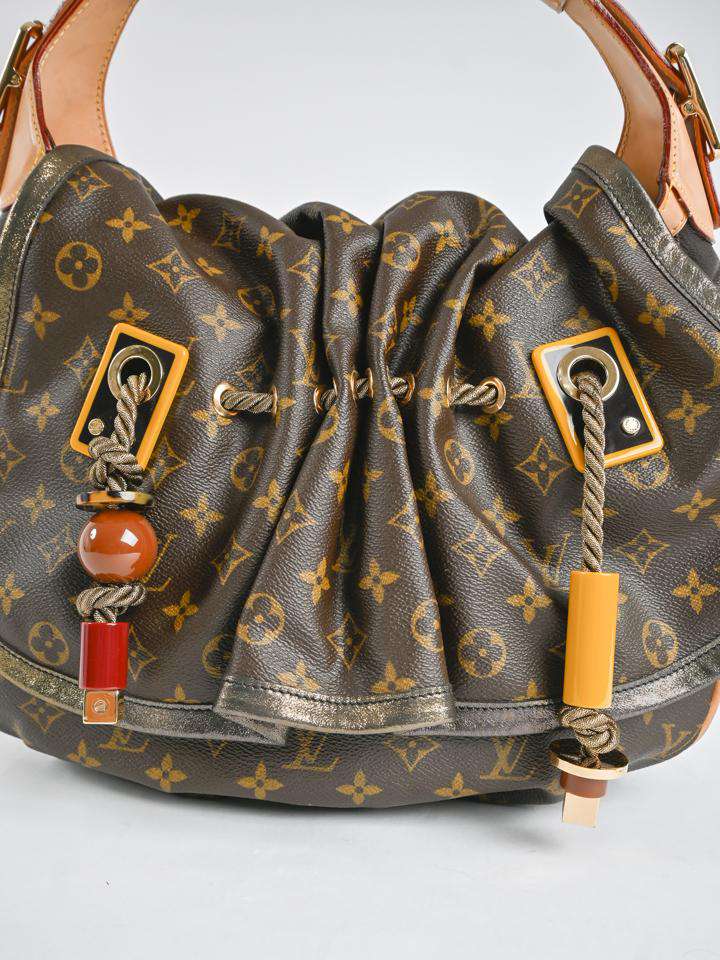 LOUIS VUITTON Kalahari Pm Bag BRAND NEW! Limited Edition Gorgeous! $2660 💖