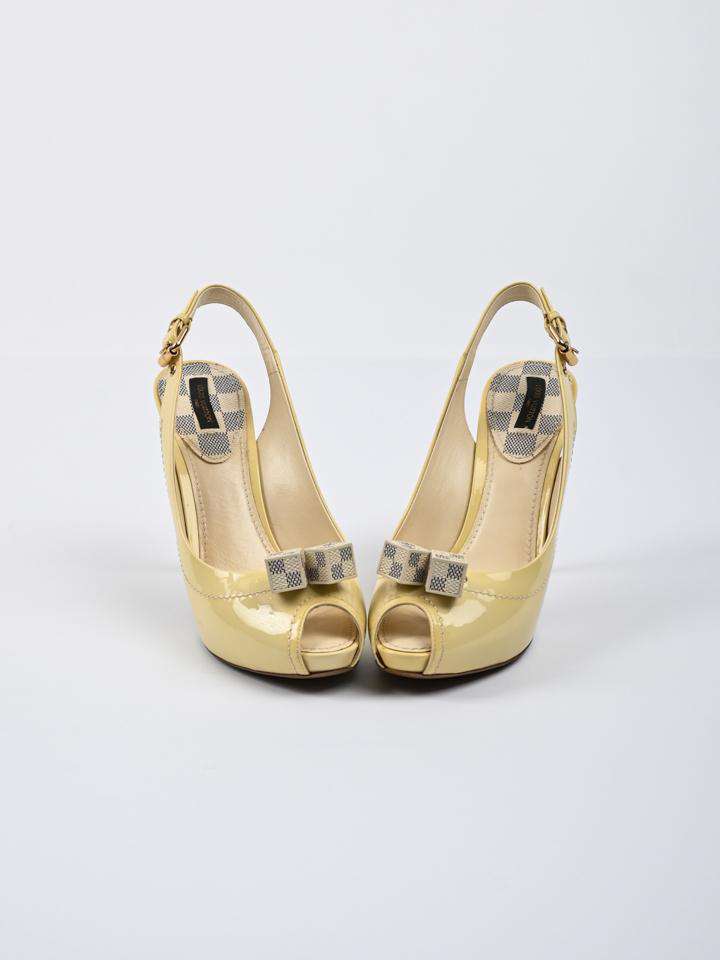 Louis Vuitton - Authenticated Sandal - Leather Beige for Women, Very Good Condition